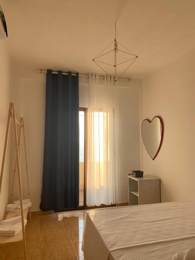 Kenza Apartments Sarandë Cameră foto