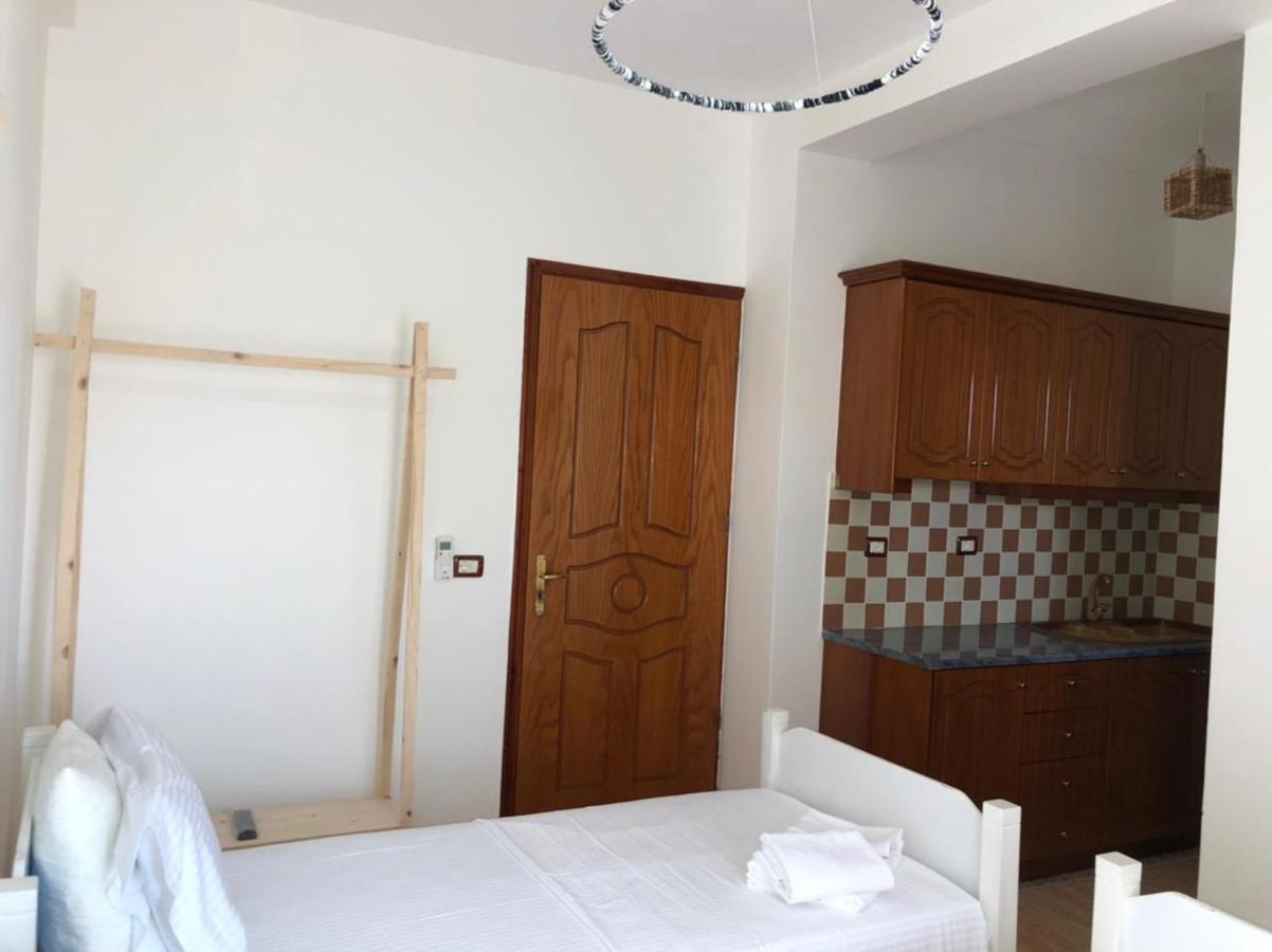 Kenza Apartments Sarandë Cameră foto