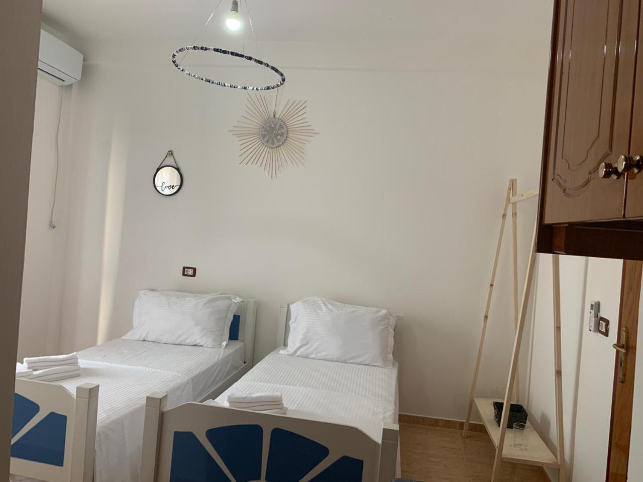 Kenza Apartments Sarandë Cameră foto