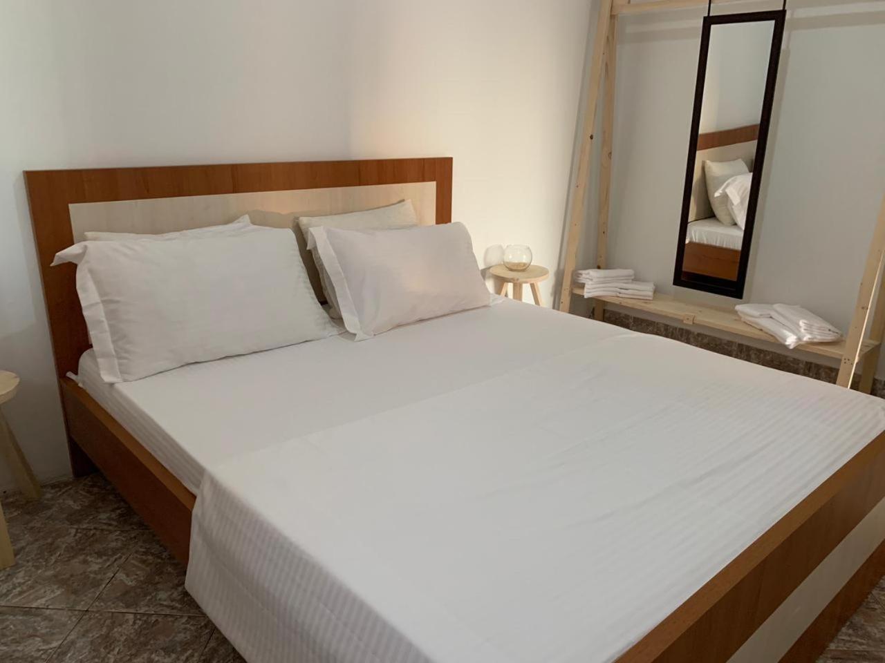 Kenza Apartments Sarandë Cameră foto